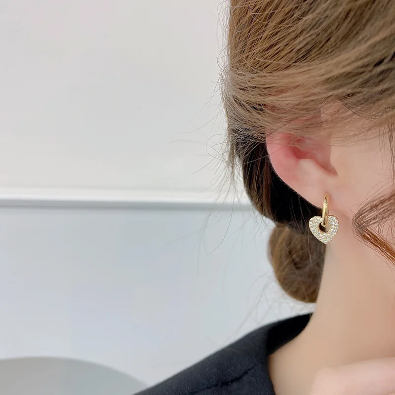 Korėjos naujo dizaino bižuterijos išskirtinį vario inkrustacijos cirkonis meilės pakabukas auskarai 