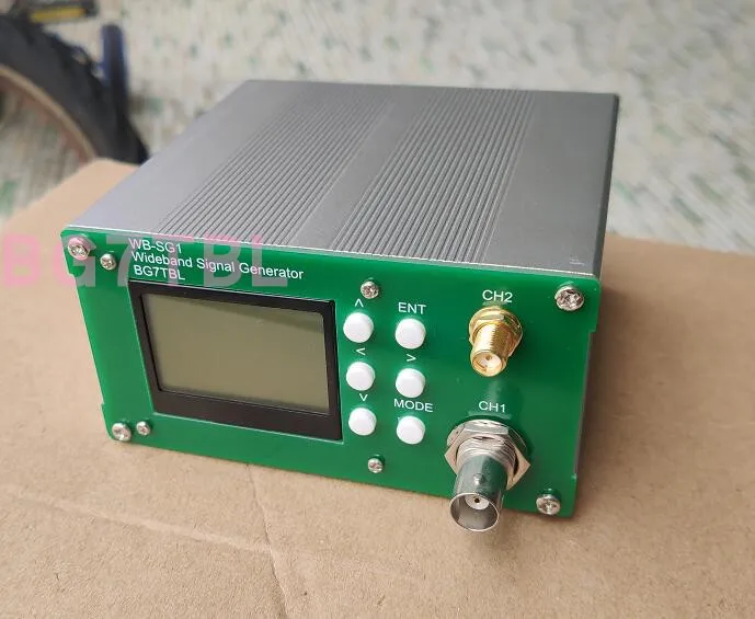 9K - 3G 4G 1Hz - 250Mhz 13dbm Signalo Šaltinis Aukšto Dažnio RF Mikrobangų Signalo generatoriaus WB-SG1-4.4 G